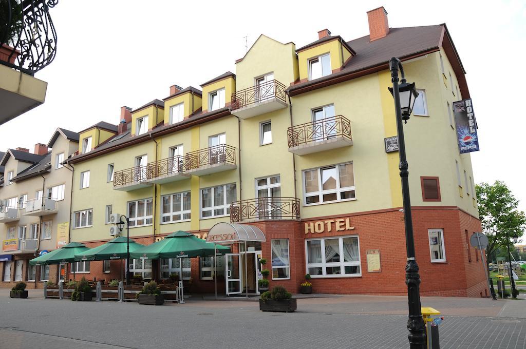 Secession Hotel Leczna Buitenkant foto